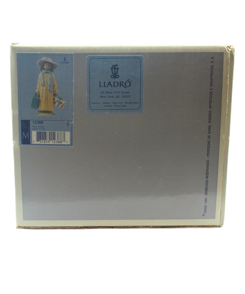 Lladró Figurine: 12388 Ready To Go | Gres