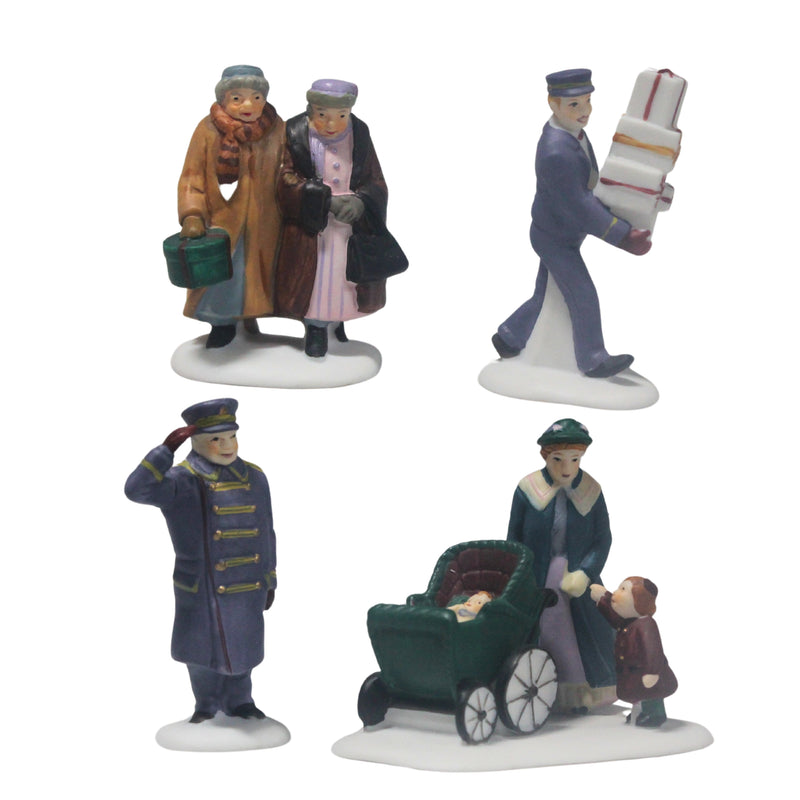 Department 56: 55352 Busy Sidewalks - Set of 4