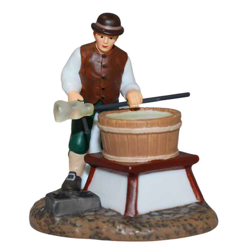 Department 56: 56689 Glassworks Craftsman