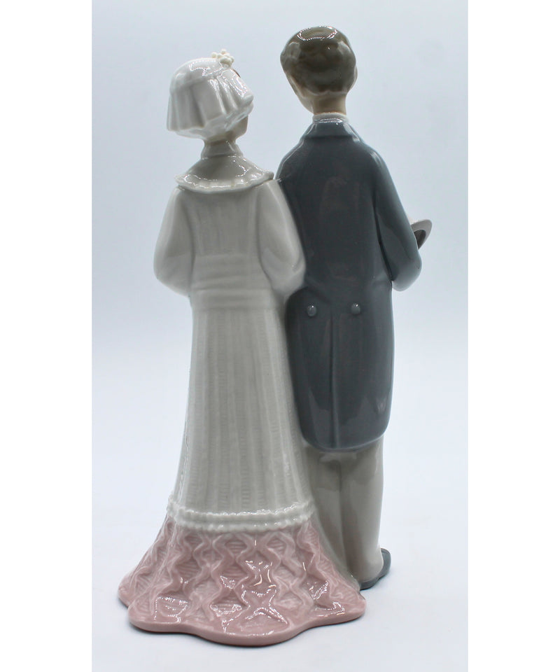 Lladro 4808 | Wedding | Chipped Flower