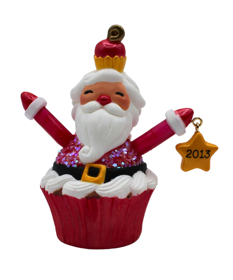 Hallmark Ornament: 2013 Santa Cupcake | LPR3392