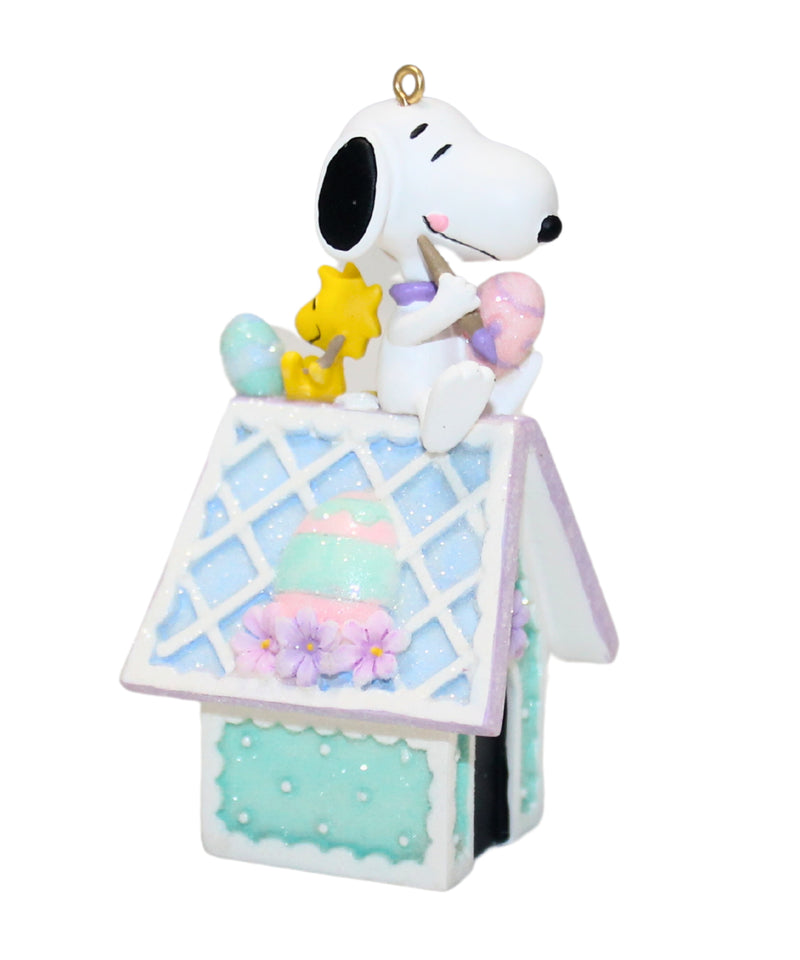 Hallmark Ornament: 2005 Springtime Inspirations | QEO8255 | Snoopy