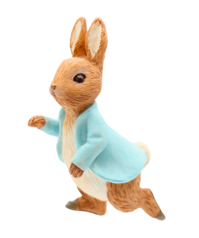 Hallmark Ornament: 2001 Peter Rabbit | QEO8545 | Blue Jacket