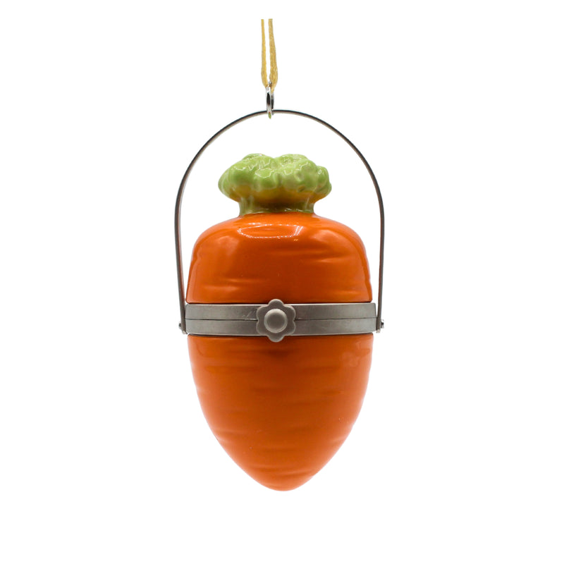 Hallmark Ornament: 2004 Bunny Found a Carrot | QEO8574