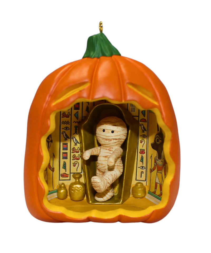 Hallmark Ornament: 2017 Happy Halloween! | QF05235