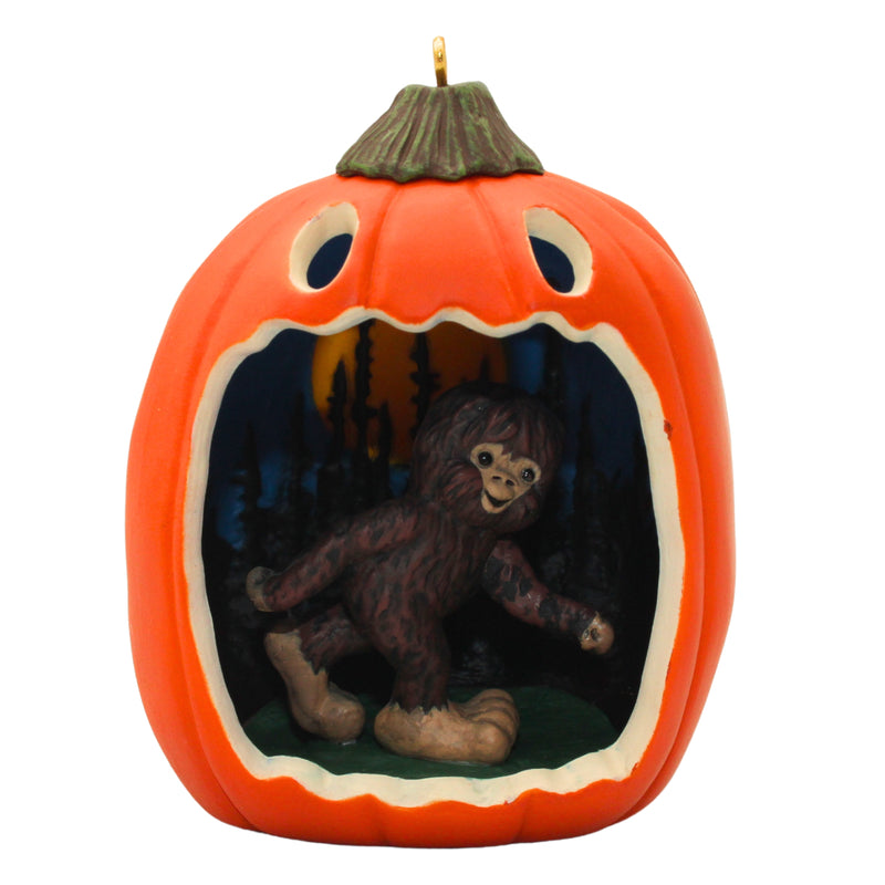 Hallmark Ornament: 2021 Happy Halloween! | QF05282