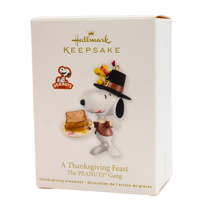 Hallmark Ornament: 2012 A Thanksgiving Feast | QFO5204 | Snoopy