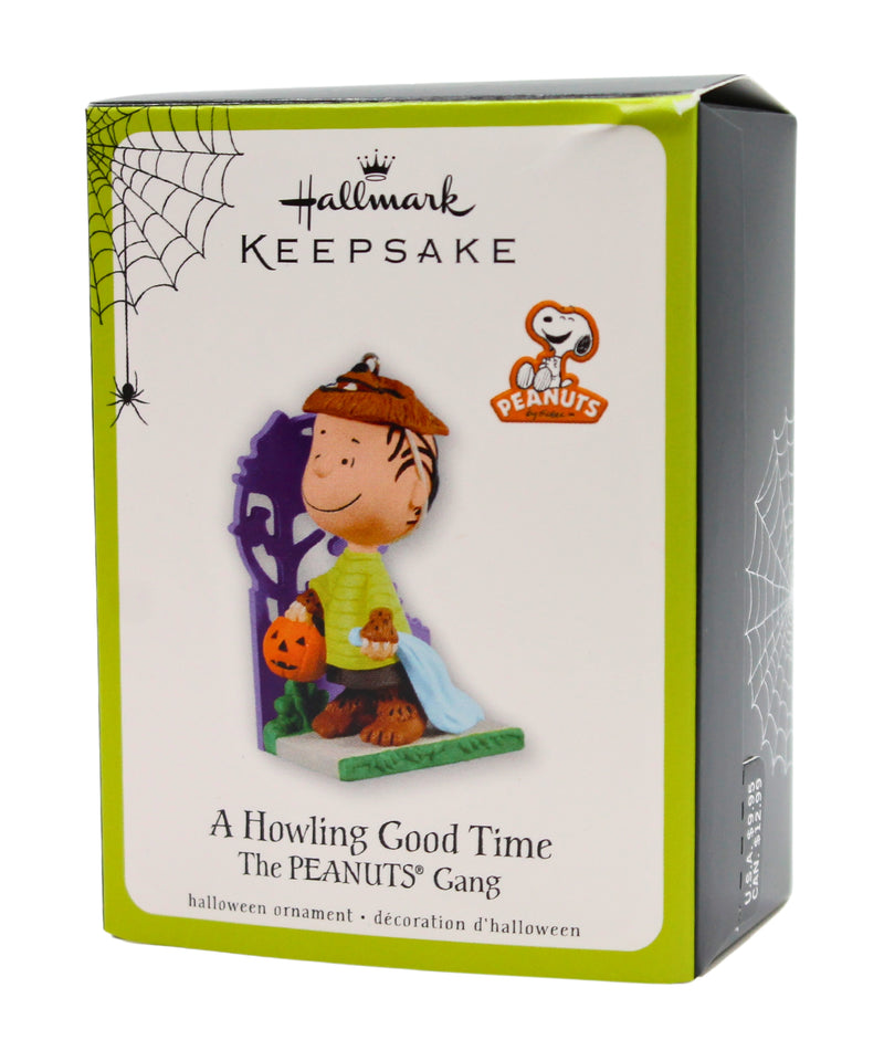 Hallmark Ornament: 2011 A Howling Good Time | QFO5219