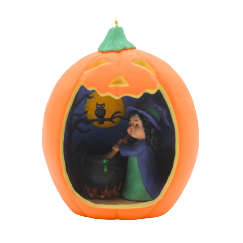 Hallmark Ornament: 2022 Happy Halloween | QFO5303