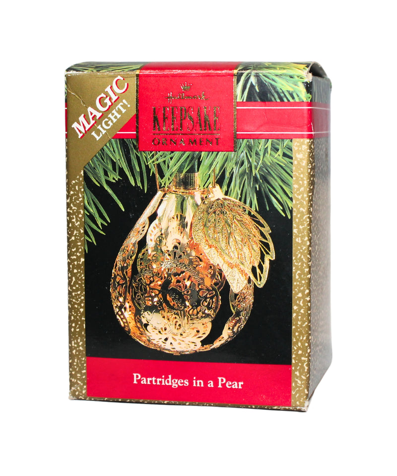 Hallmark Ornament: 1990 Partridges in a Pear | QLX7212