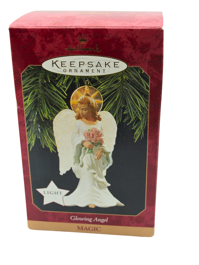 Hallmark Ornament: 1997 Glowing Angel | QLX7435