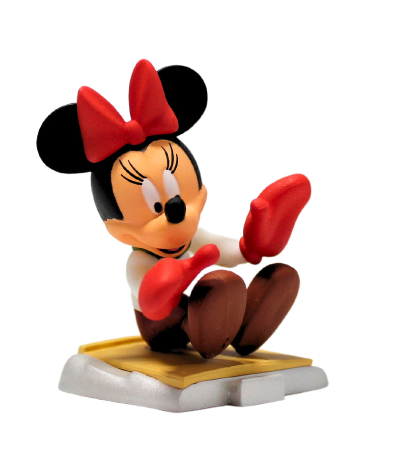 Hallmark Ornament: 2012 Merry Mittens Minnie | QRP5921