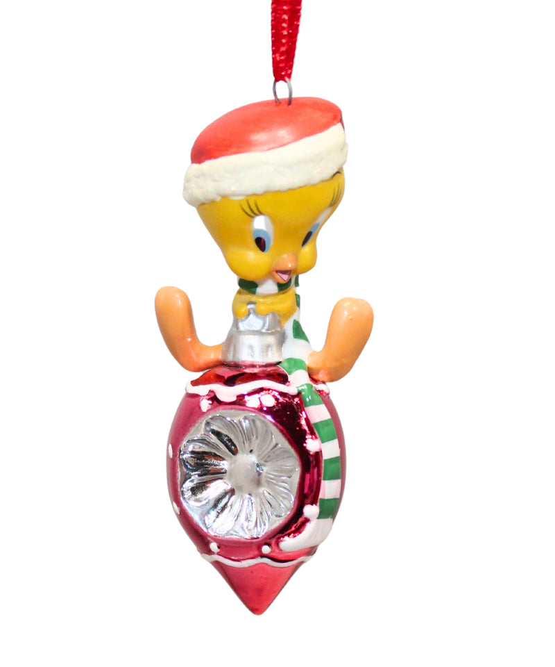 Hallmark Ornament: 2002 Christmas Habitat | QX2913 | Looney Tunes