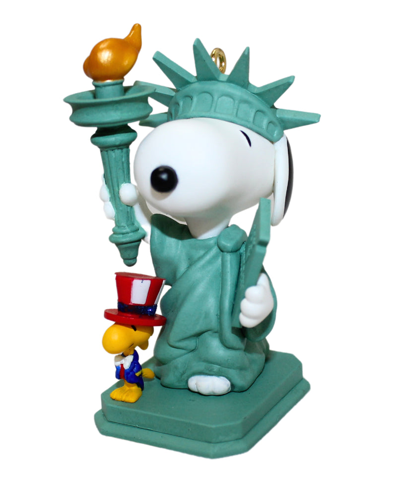 Hallmark Ornament: 2008 Patriotic Pals | QX4004