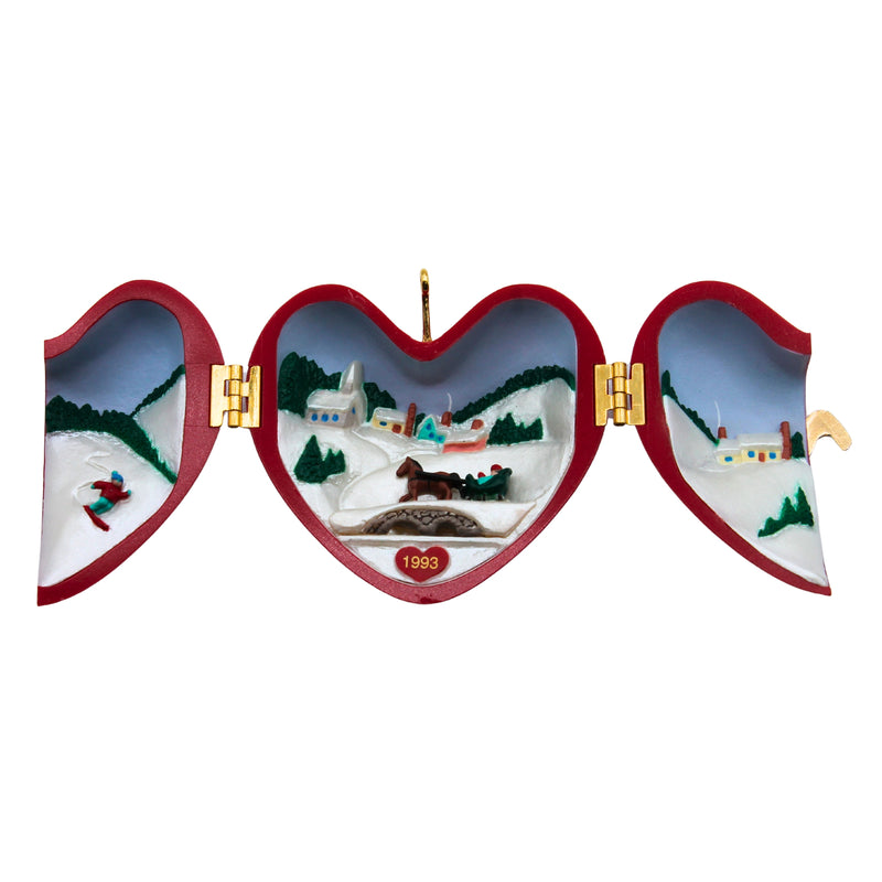 Hallmark Ornament: 1993 Heart of Christmas | QX4482 | Winter Scene