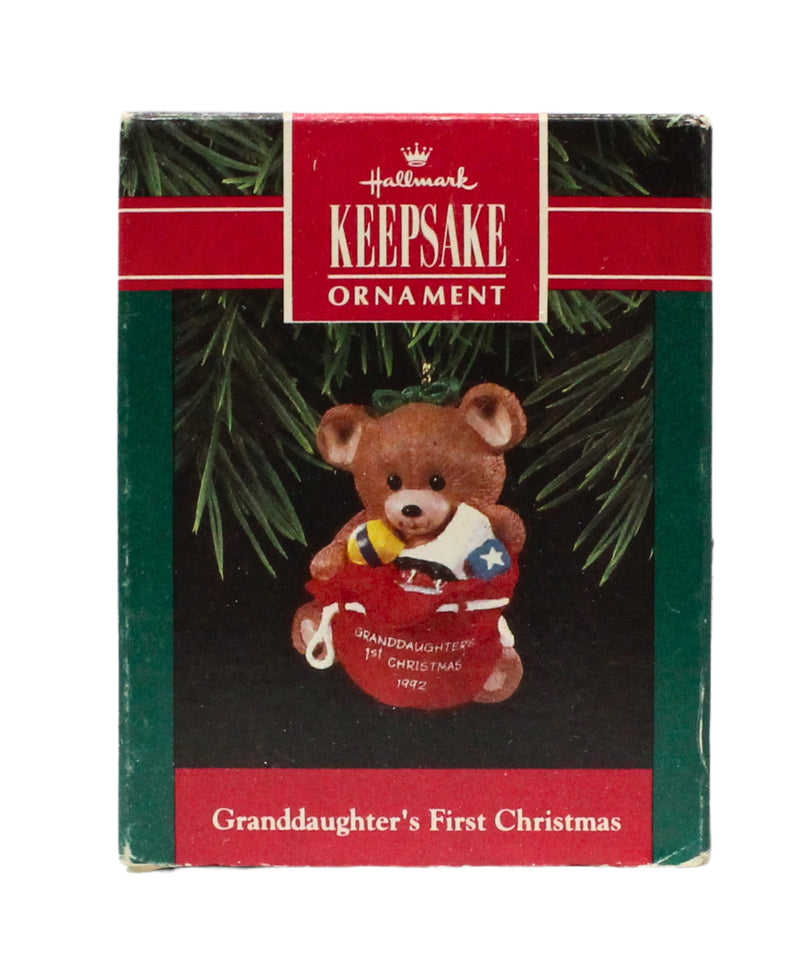 Hallmark Ornament: 1992 Granddaughter's First Christmas | QX4634