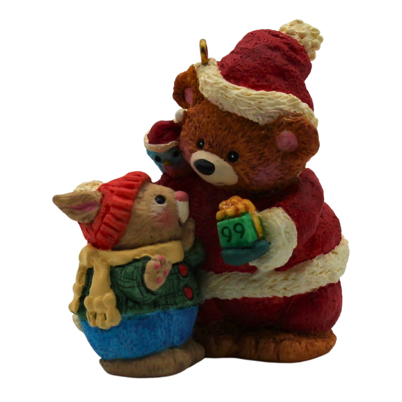 Hallmark Ornament: 1999 Mary's Bear | QX5569