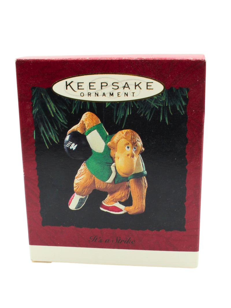 Hallmark Ornament: 1994 It's a Strike | QX5856 | Bowling