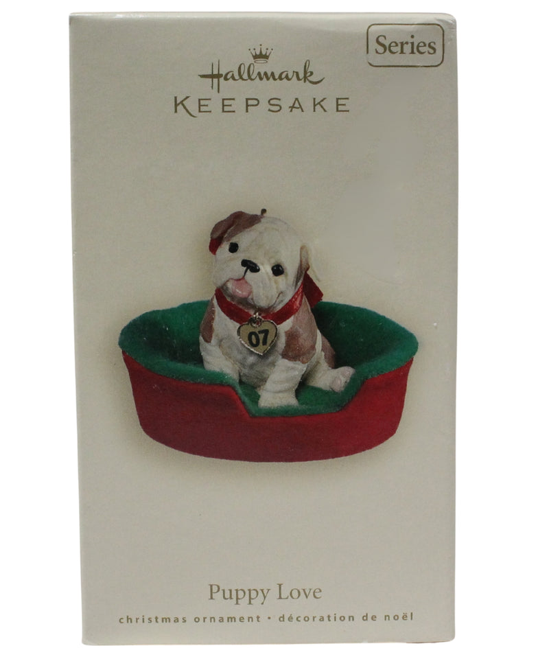 Hallmark Ornament: 2007 Puppy Love - 17th in the Puppy Love Series | QX6097