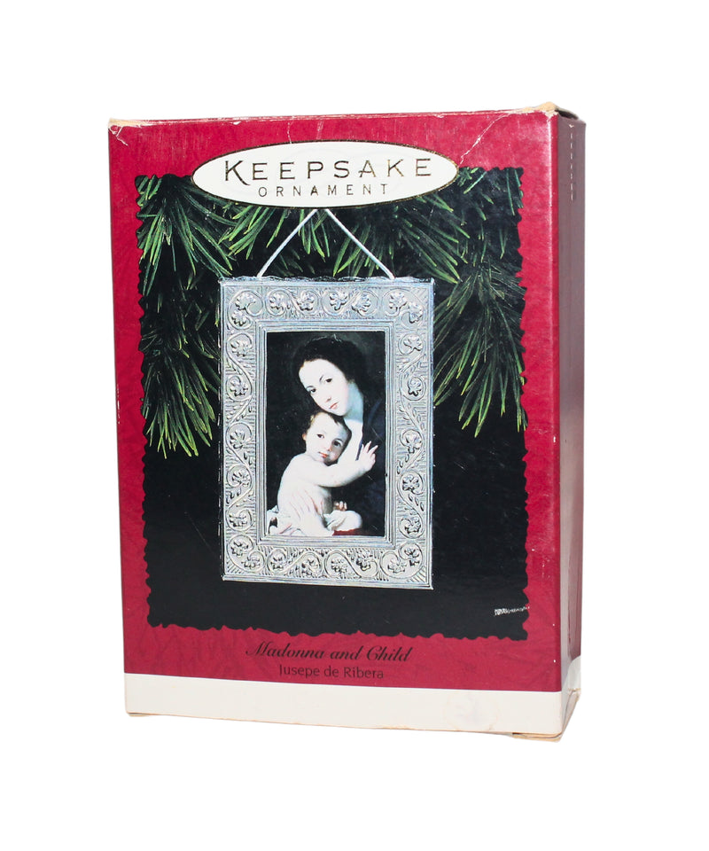 Hallmark Ornament: 1996 Madonna and Child | QX6324