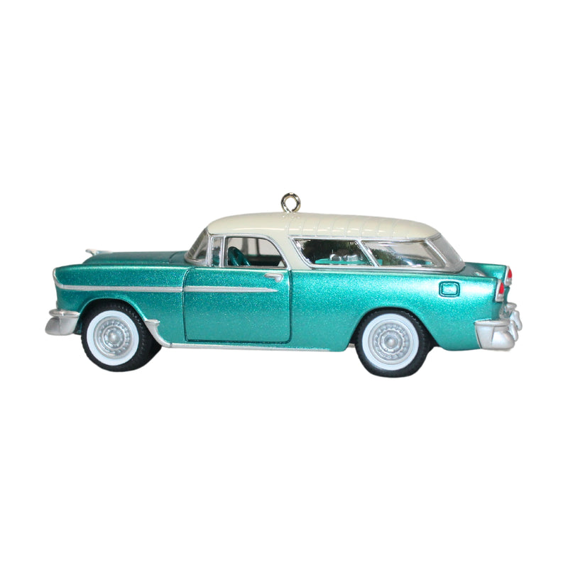 Hallmark Ornament: 1999 Chevrolet Nomad Wagon 1955 | QX6367