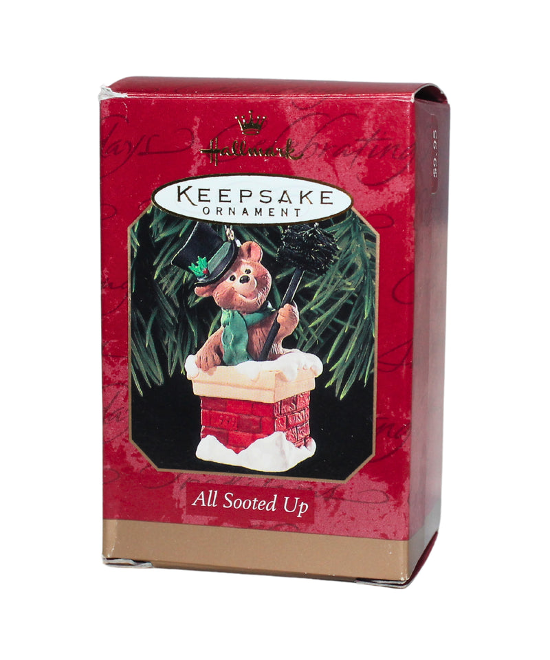 Hallmark Ornament: 1999 All Sooted Up | QX6837