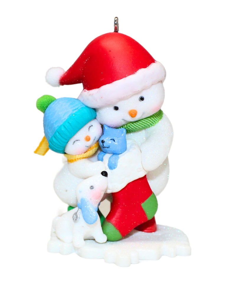 Hallmark Ornament: 2012 A Sweet Surprise | QX8084