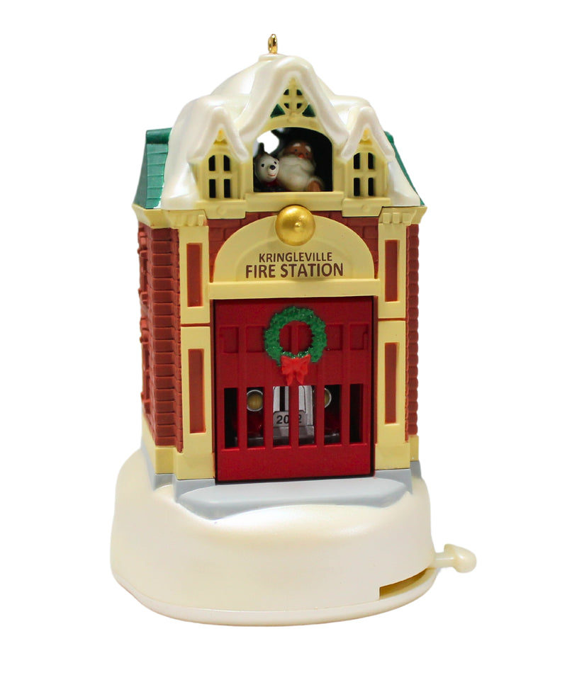 Hallmark Ornament: 2012 Kringleville Fire Station | QX8161