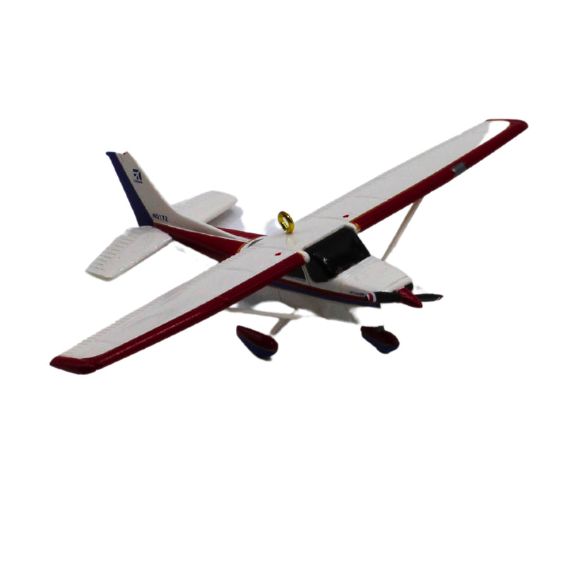 Hallmark Ornament: 2012 Cessna 172 Skyhawk | QX8241