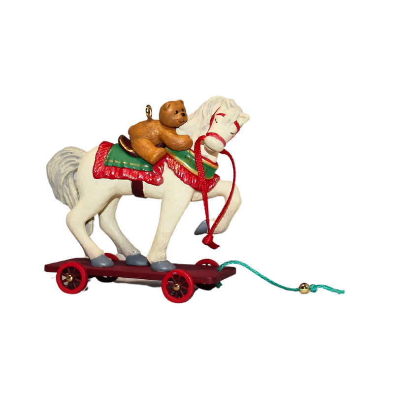 Hallmark Ornament: 2009 A Pony for Christmas | QX8252