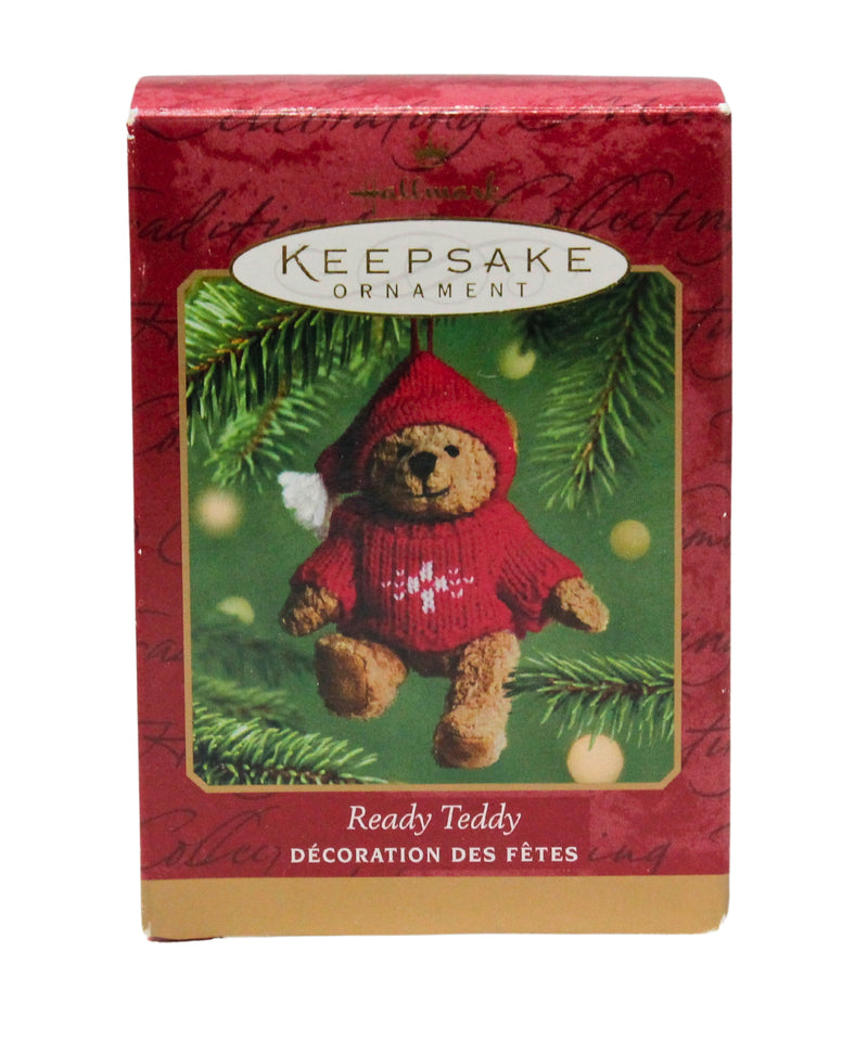 Hallmark Ornament: 2001 Ready Teddy  | QX8842