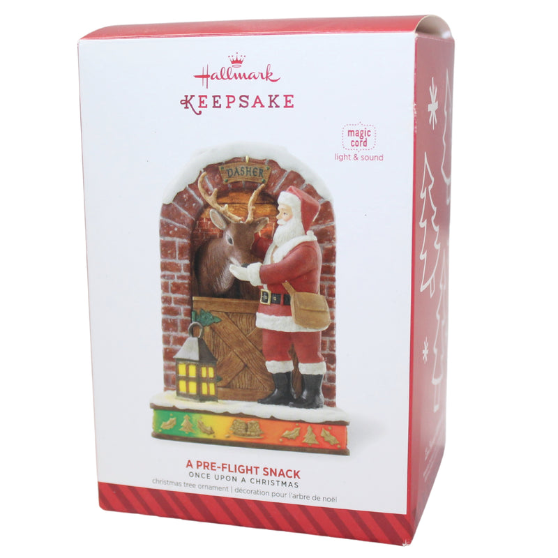 Hallmark Ornament: 2014 A Pre-Flight Snack | QX9023