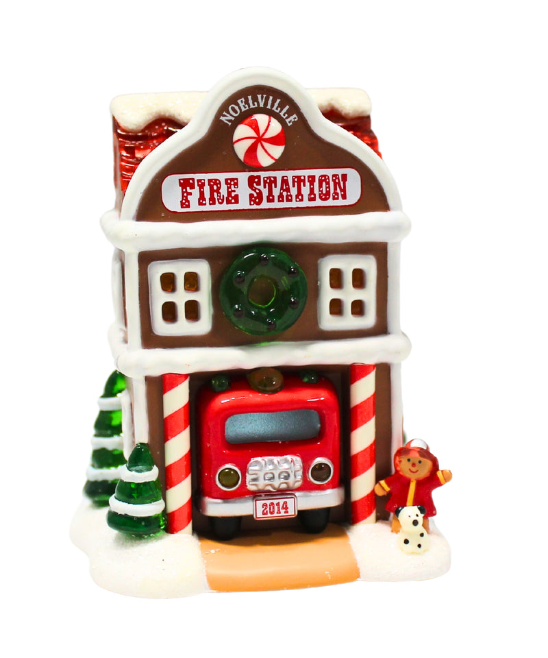 Hallmark Ornament: 2014 Fire Station | QX9116