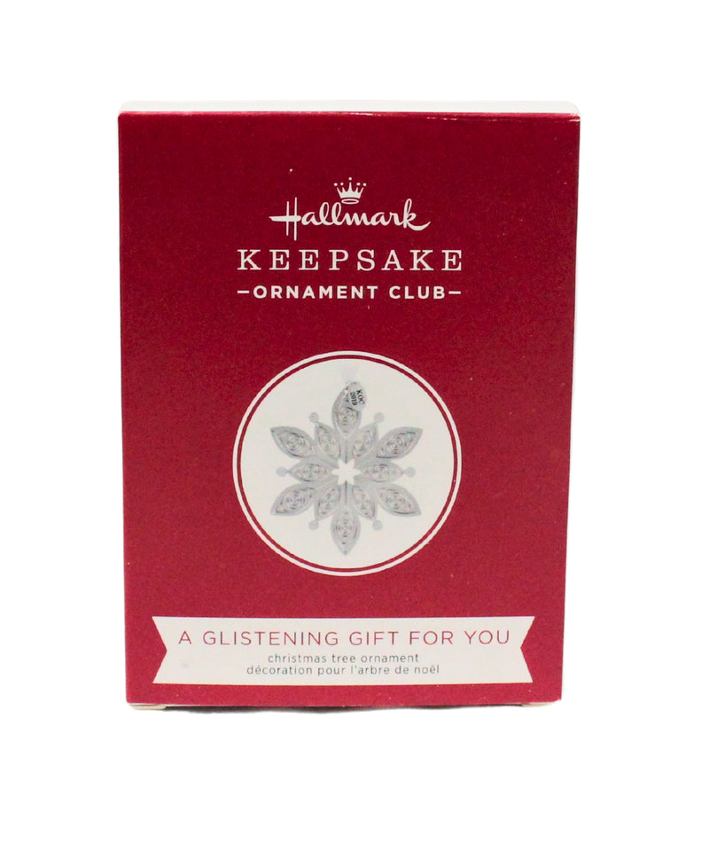 Hallmark Ornament: 2019 A Glistening Gift for You | QXC5390