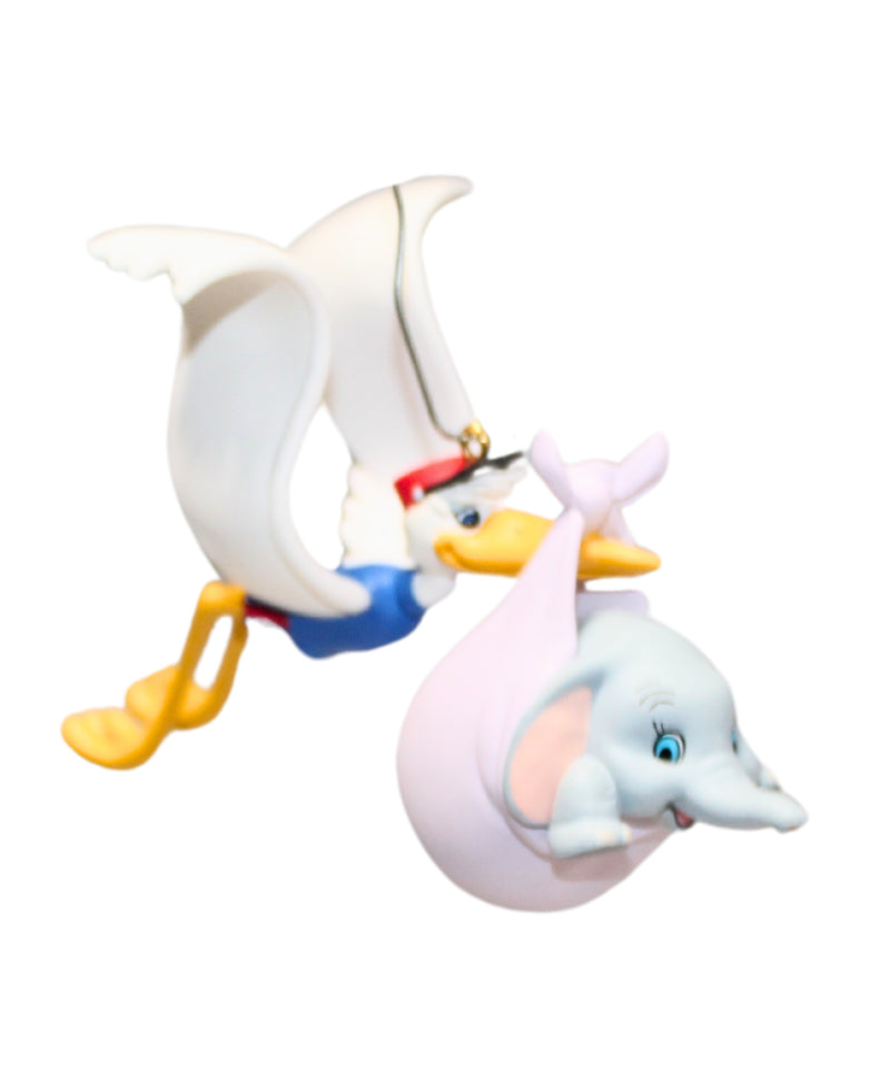 Hallmark Ornament: 2001 Hello, Dumbo! | QXD4162