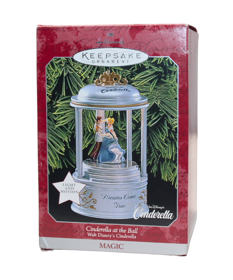 Hallmark Ornament: 1998 Cinderella at the Ball | QXD7576