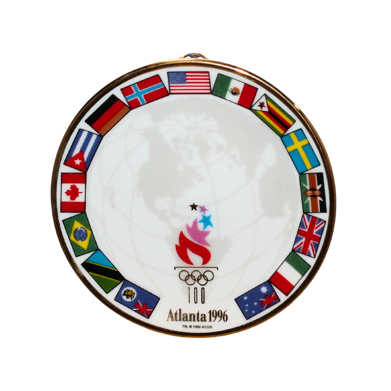 Hallmark Ornament: 1996 Parade of Nations | QXE5741