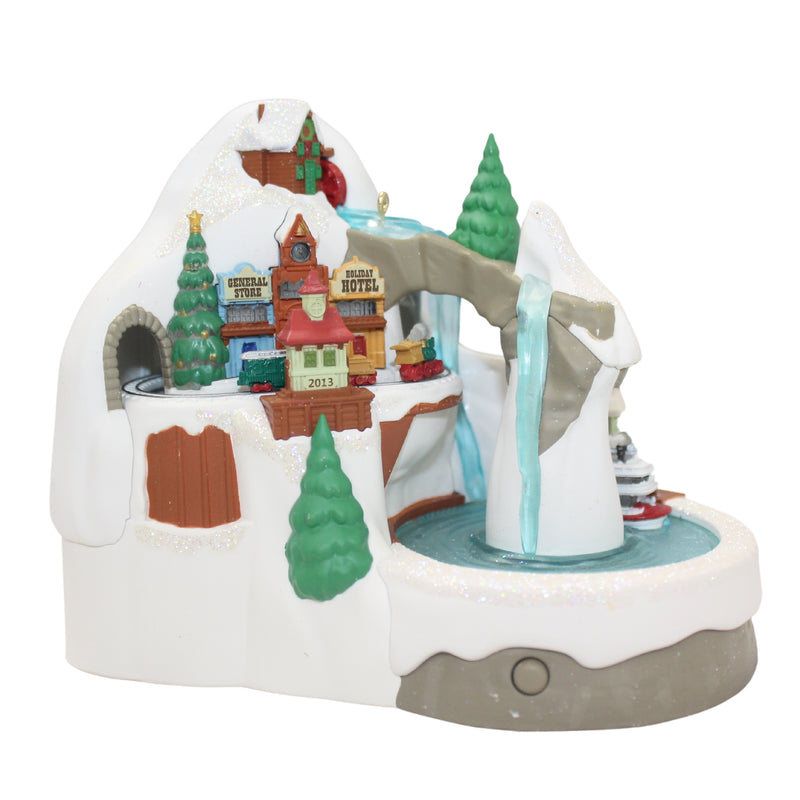 Hallmark Ornament: 2013 Steamboat Junction | QXG1762