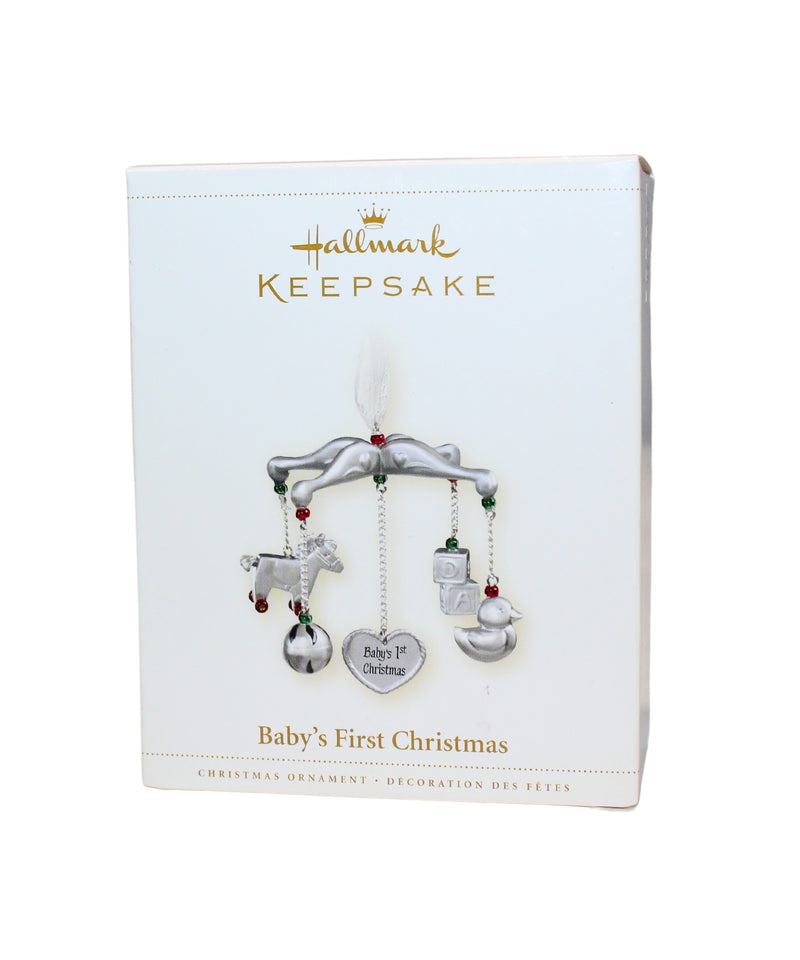 Hallmark Ornament: 2006 Baby's First Christmas | QXG2836