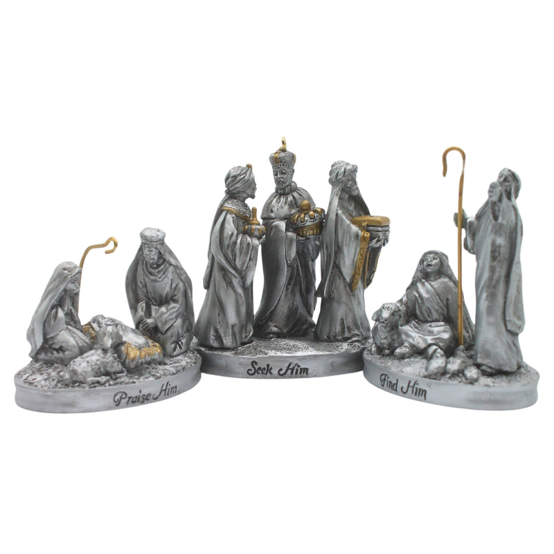 Hallmark Ornament: 2004 That Holy Night | QXG5391