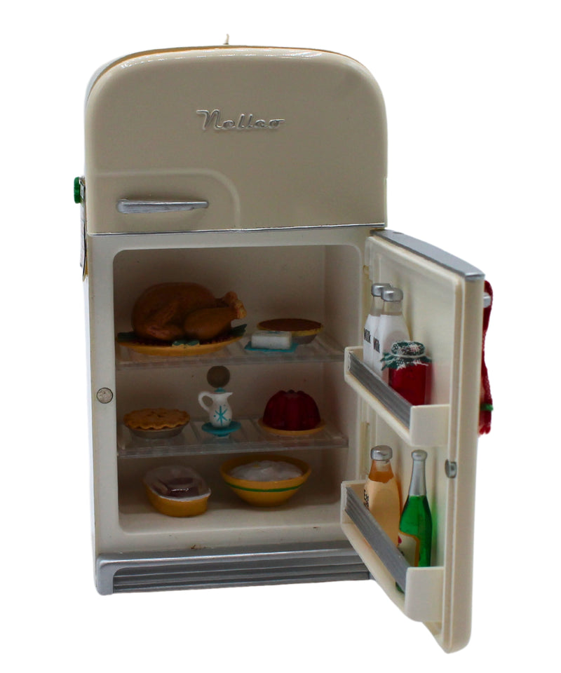 Hallmark Ornament: 2007 Holiday Fridge | QXG7549