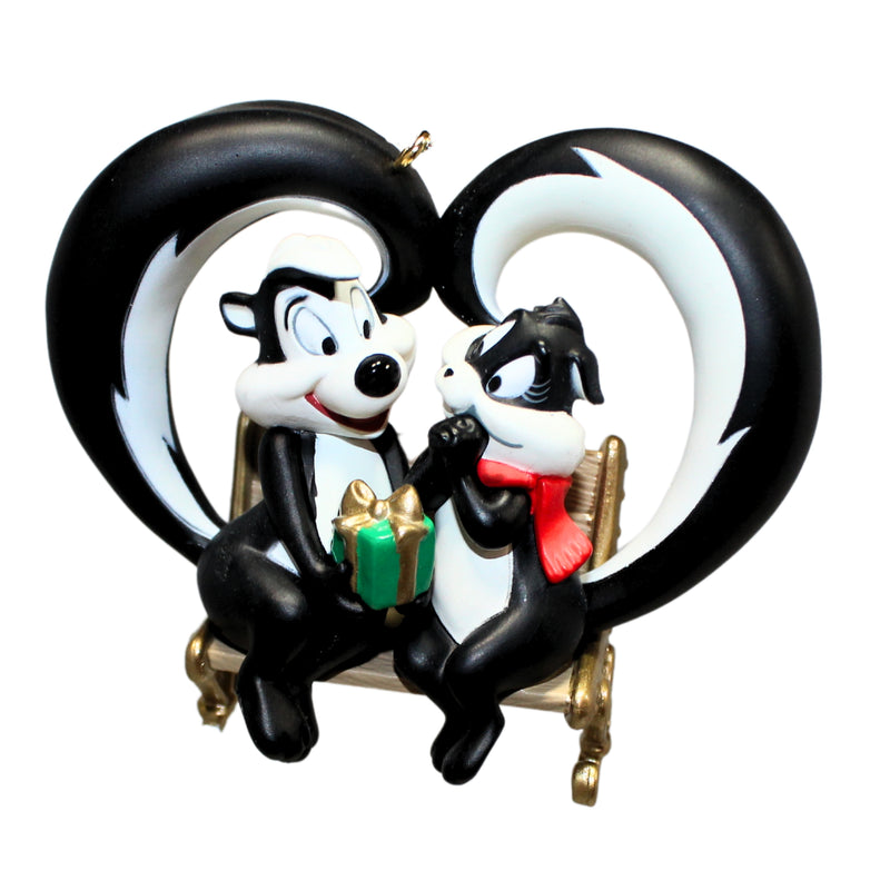 Hallmark Ornament: 2011 Love is in Zee Air | QXI2053 | Looney Tunes