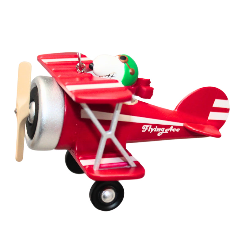 Hallmark Ornament: 2015 Flying Ace | QXI2387 | Peanuts