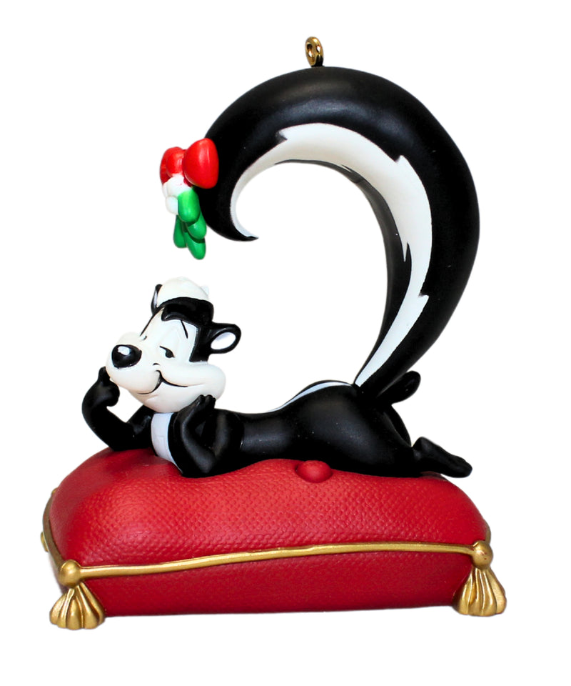 Hallmark Ornament: 2012 Merry Kiss-mas | QXI2814