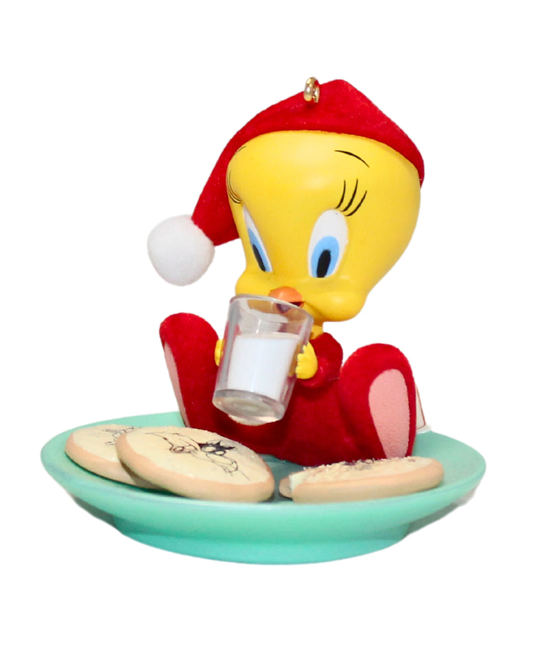 Hallmark Ornament: 2004 Christmas Eve Snack | QXI4001 | Looney Tunes