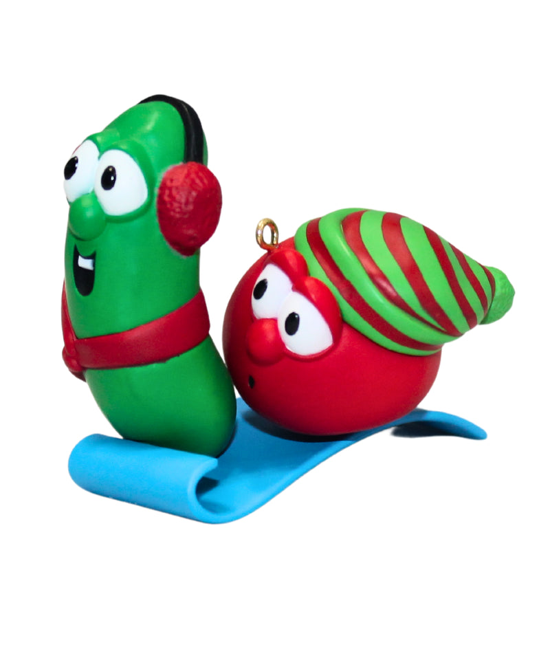 Hallmark Ornament: 2000 Bob the Tomato and Larry the Cucumber | QXI4334