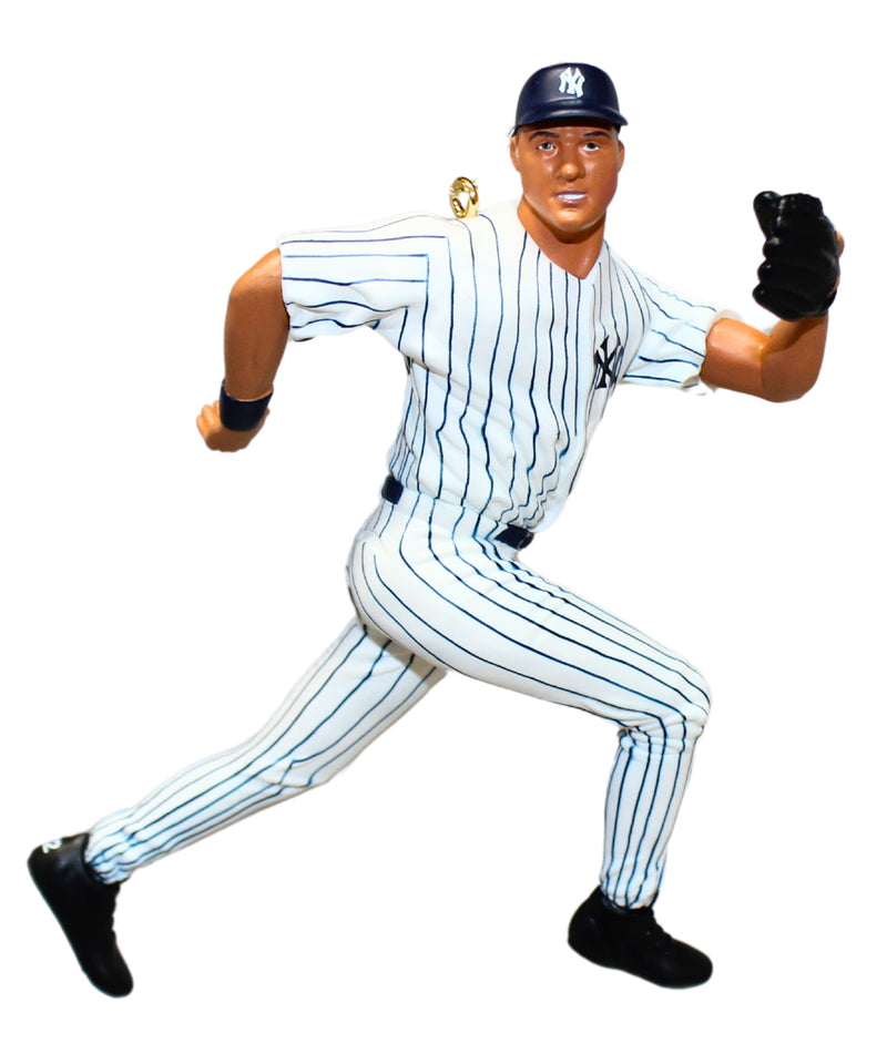 Hallmark Ornament: 2002 Derek Jeter | QXI5242 | MLB