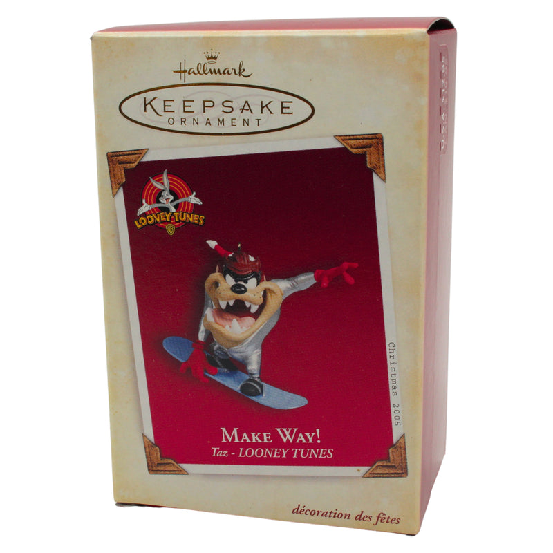 Hallmark Ornament: 2005 Make Way! | QXI8772 | Looney Tunes