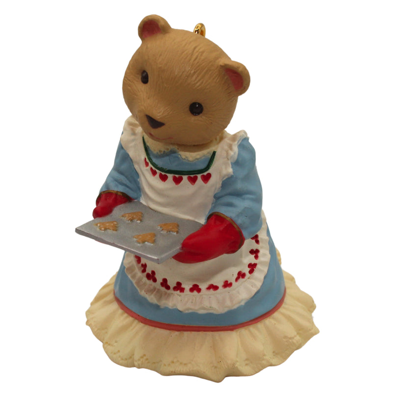 Hallmark Ornament: 1993 Mama Bearinger | XPR9745