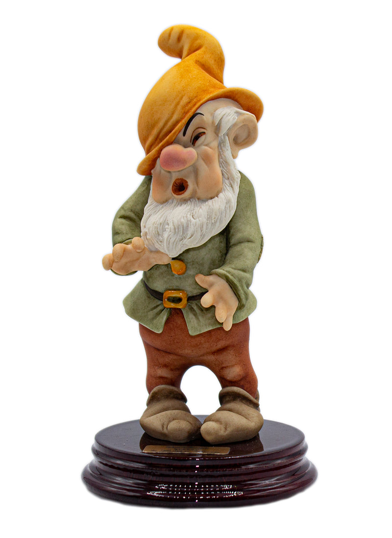 Giuseppe Armani Figurine: 0914c Sneezy